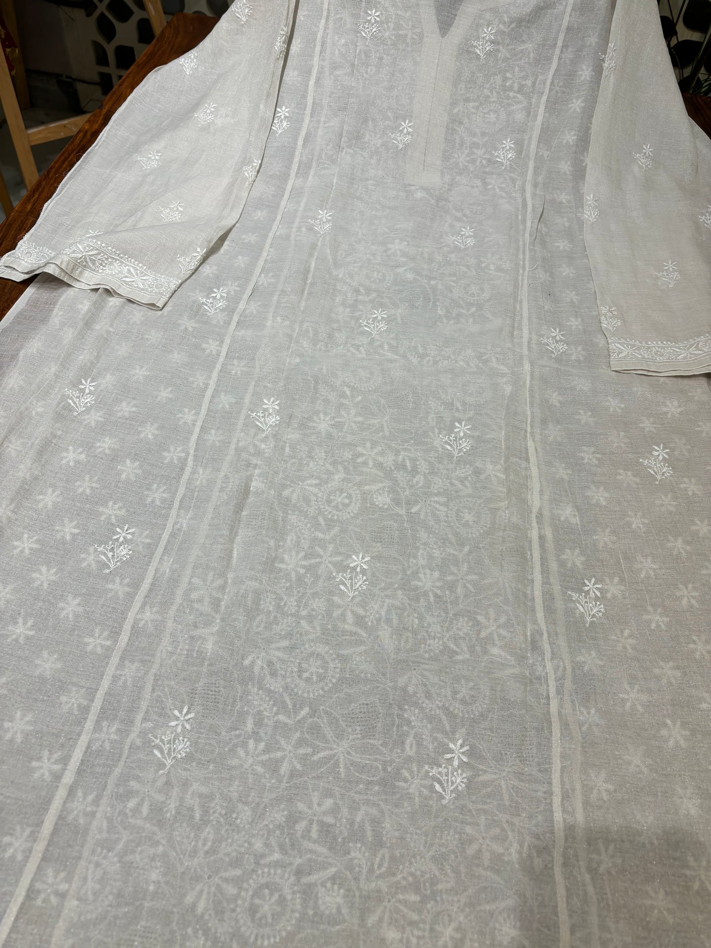 Dyeable Silver Pure Tissue Chikankari Kurta & Dupatta