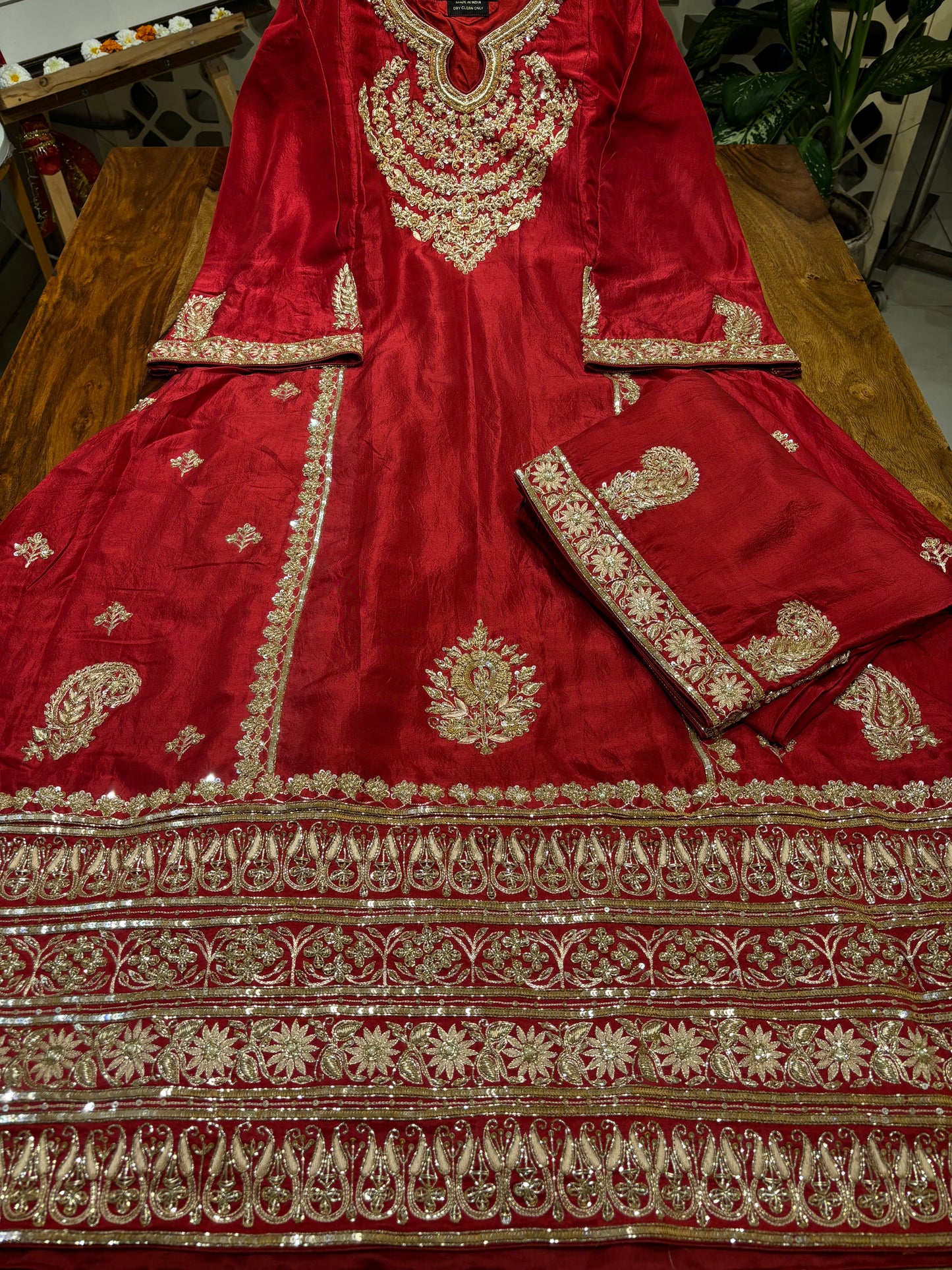 Red Zardozi Choga