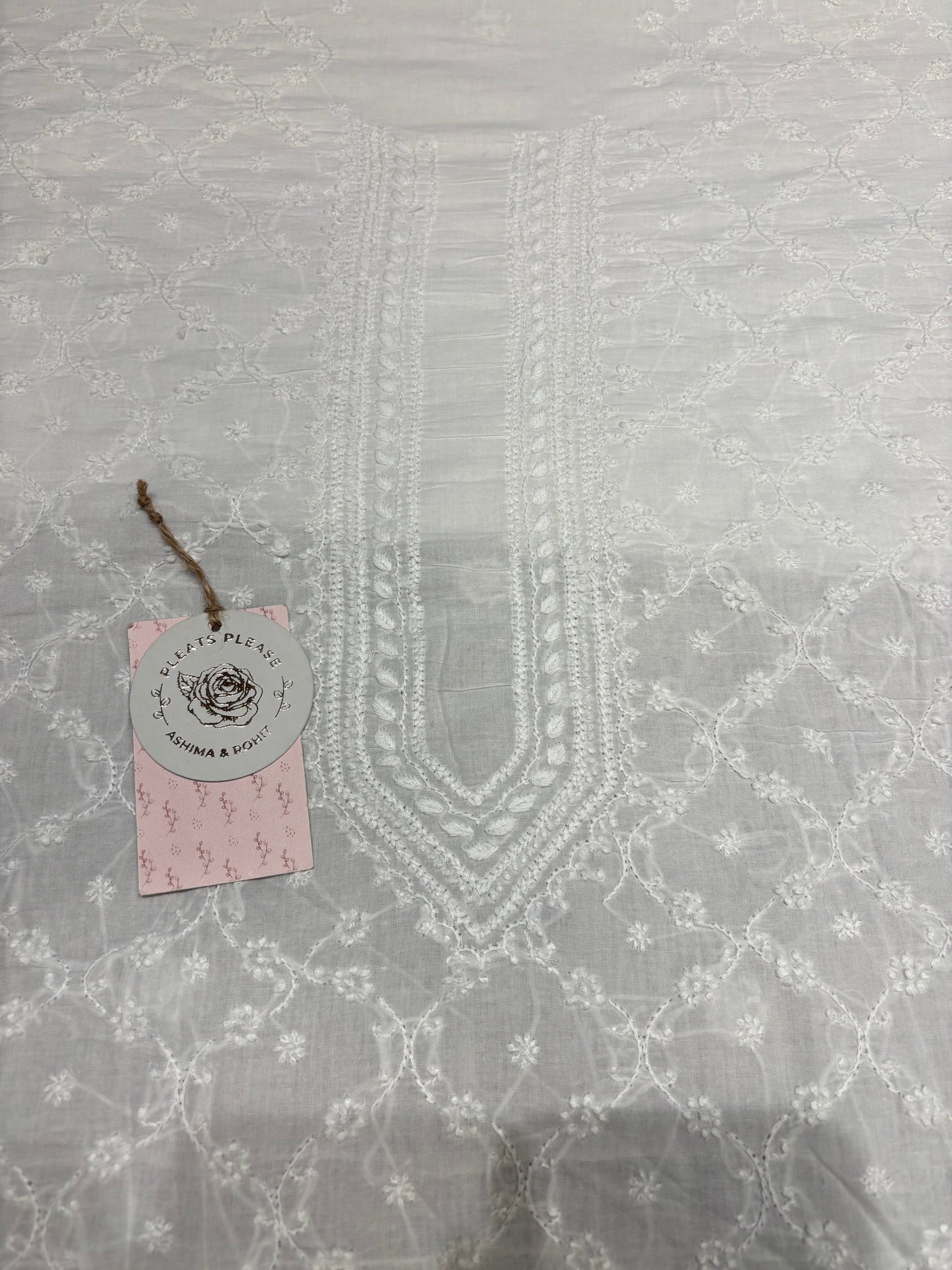 White Mul Chikankari Men’s Kurta