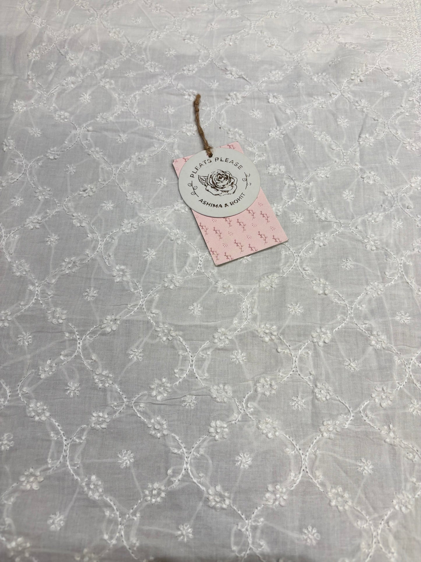 White Mul Chikankari Men’s Kurta