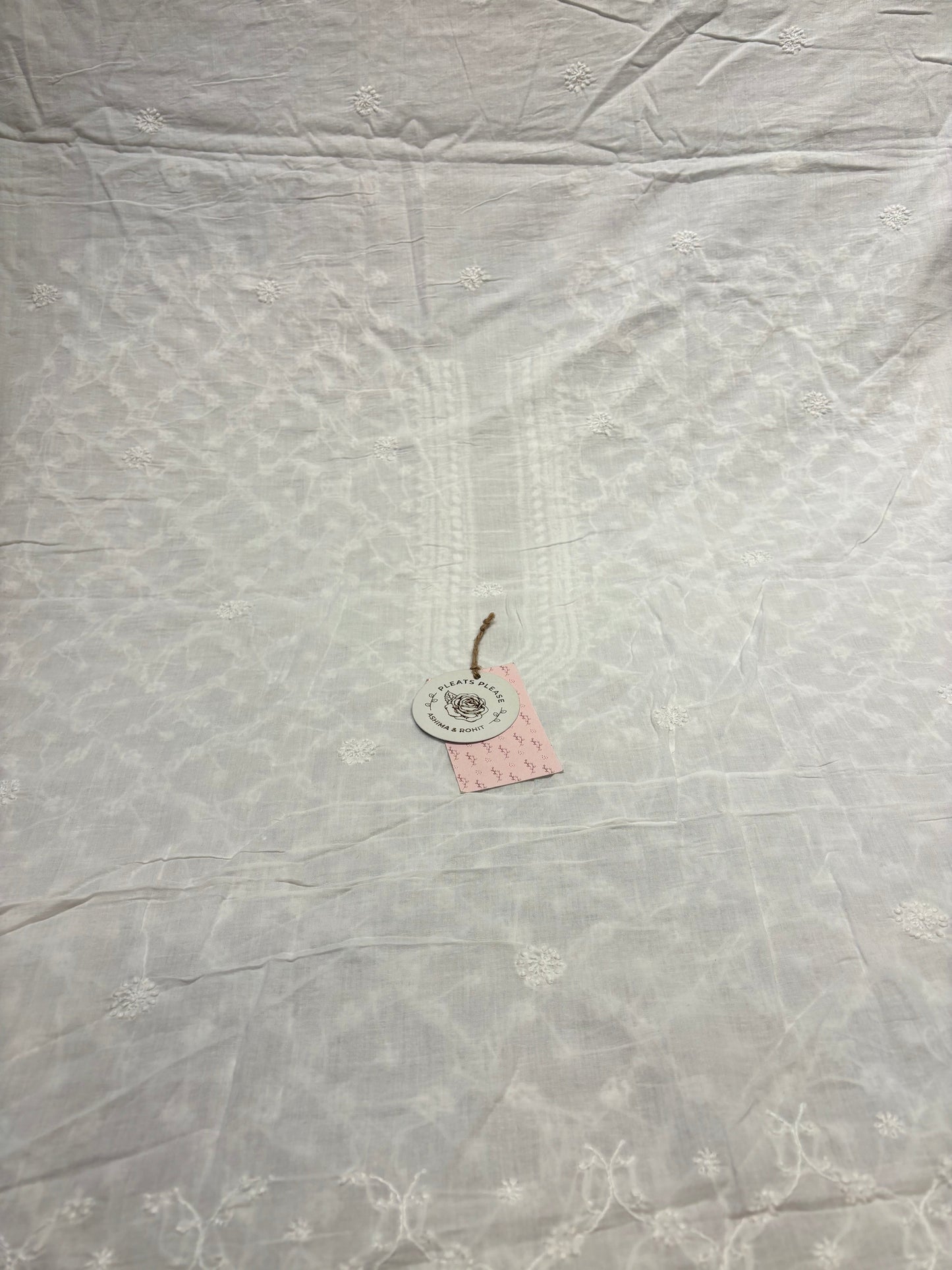 White Mul Chikankari Men’s Kurta