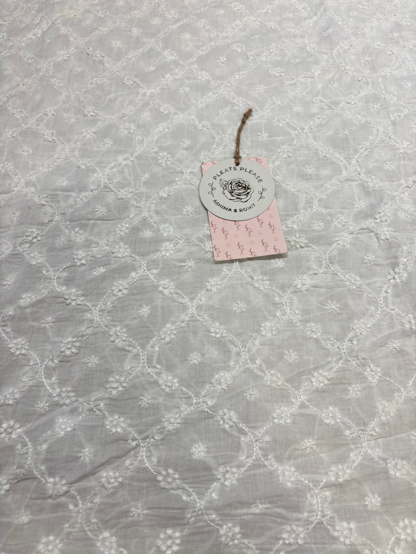 White Mul Chikankari Men’s Kurta