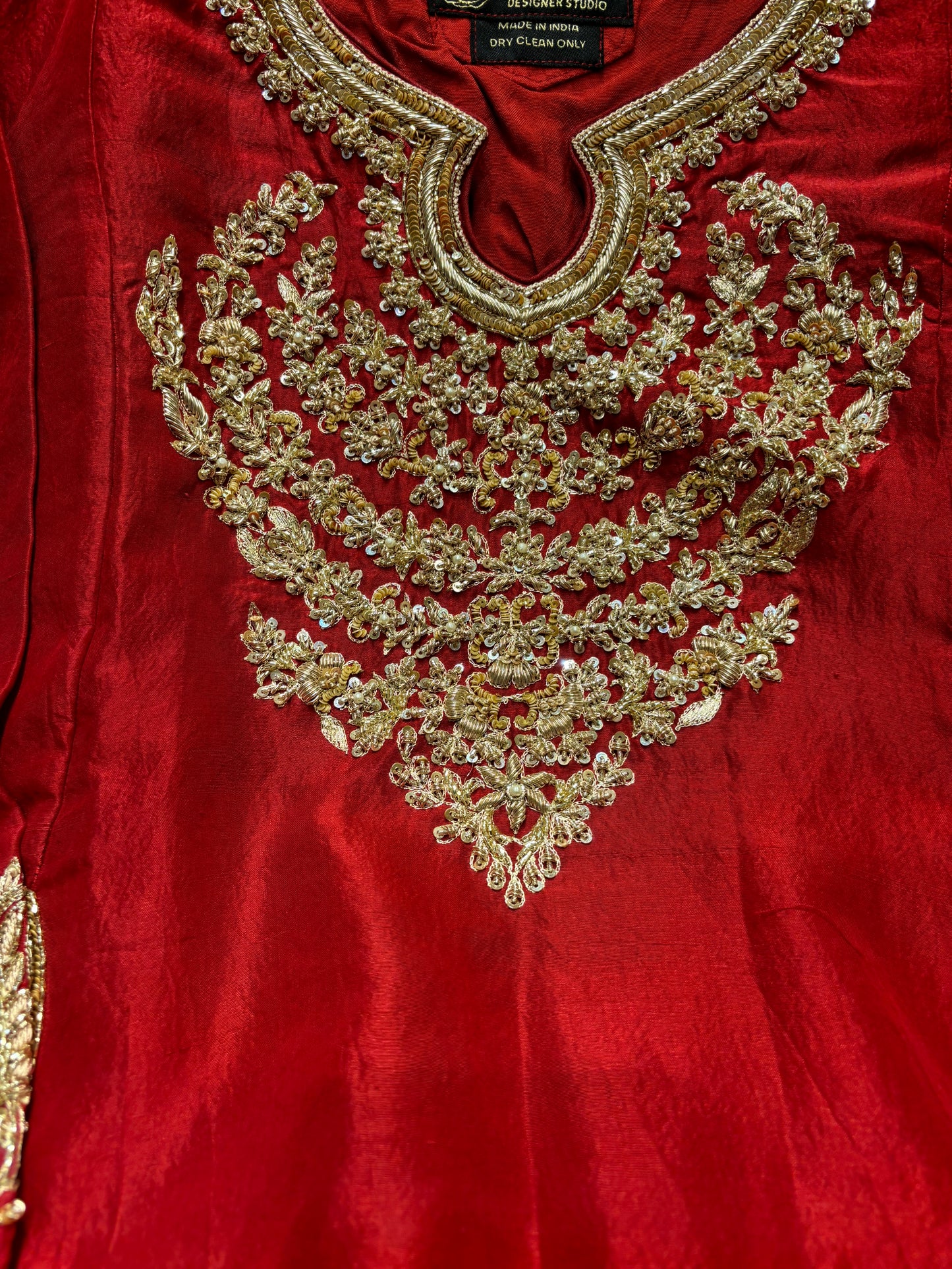 Red Zardozi Choga