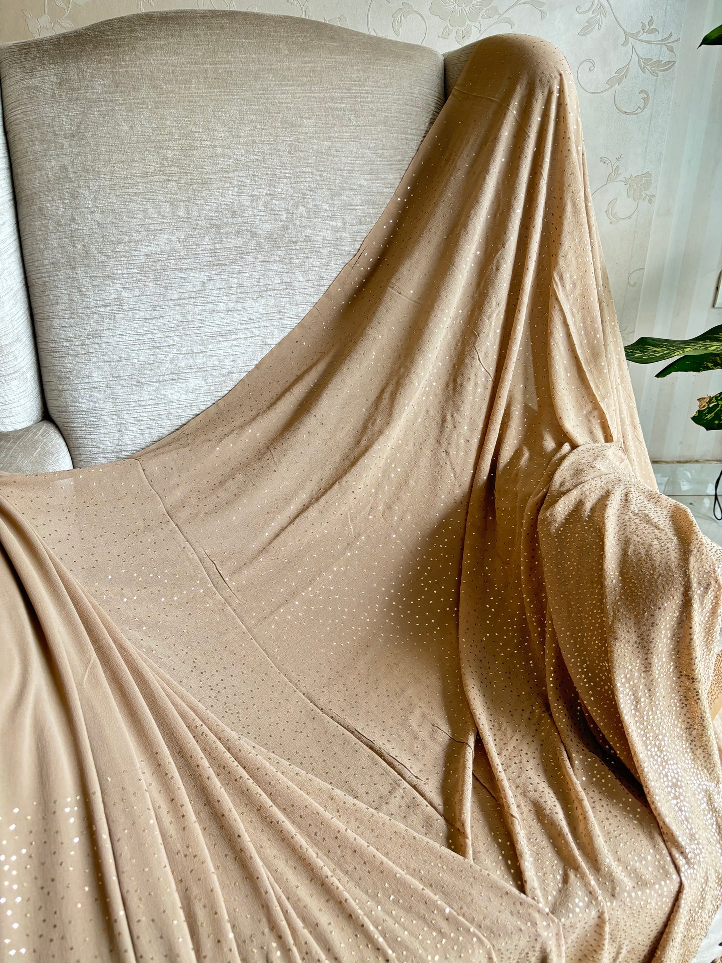 Mocha Mousse Pure Georgette Lakhdana Badla Saree