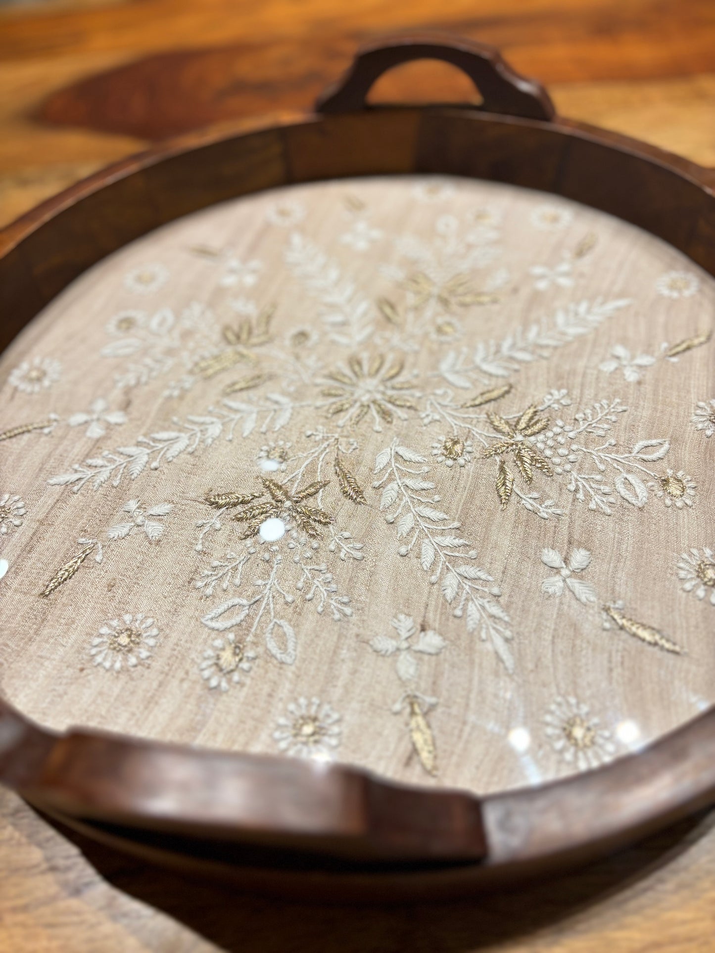 Fawn Silk Round Chikankari Tray
